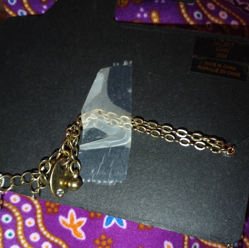 Aeropostale Tennis Necklace - Picture 6 of 16